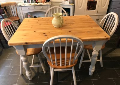 Pine dining table and chairs SOLD